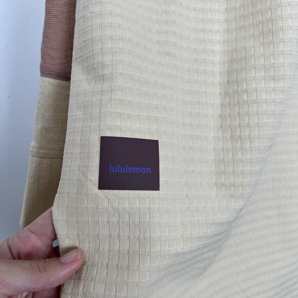 Lululemon Women's 4 Grid Fleece Hiking Overshirt Beige Snap Pockets Gorpcore - Picture 9 of 10